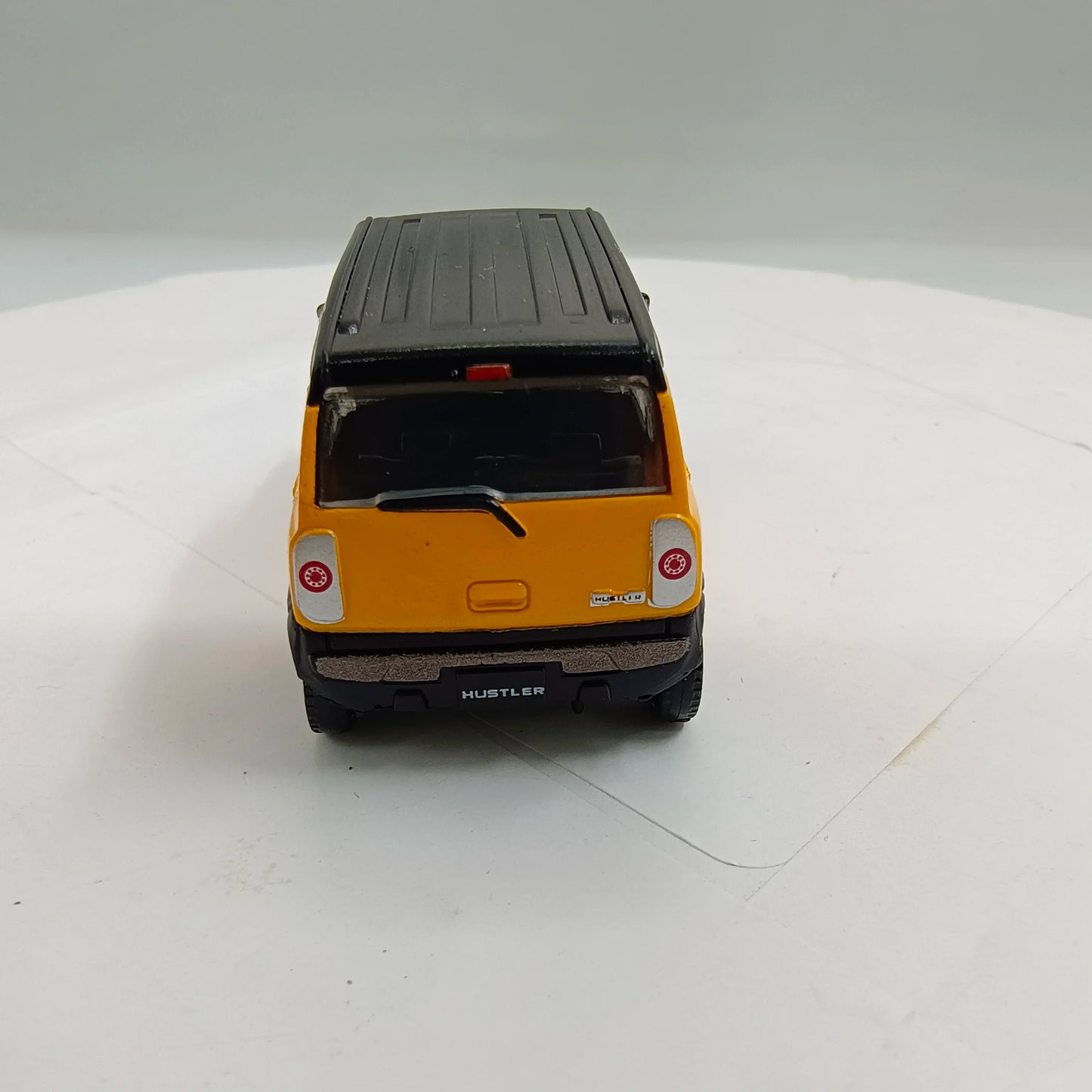 Bulk 1:64 Scale Suzuki HUSTLER Plastic Mini Car Model Classics Adult Souvenir Gift Static Display-No color box