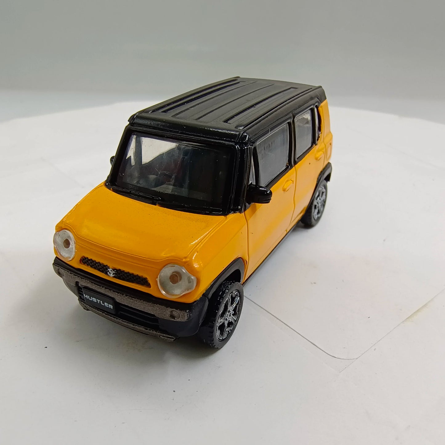 Bulk 1:64 Scale Suzuki HUSTLER Plastic Mini Car Model Classics Adult Souvenir Gift Static Display-No color box