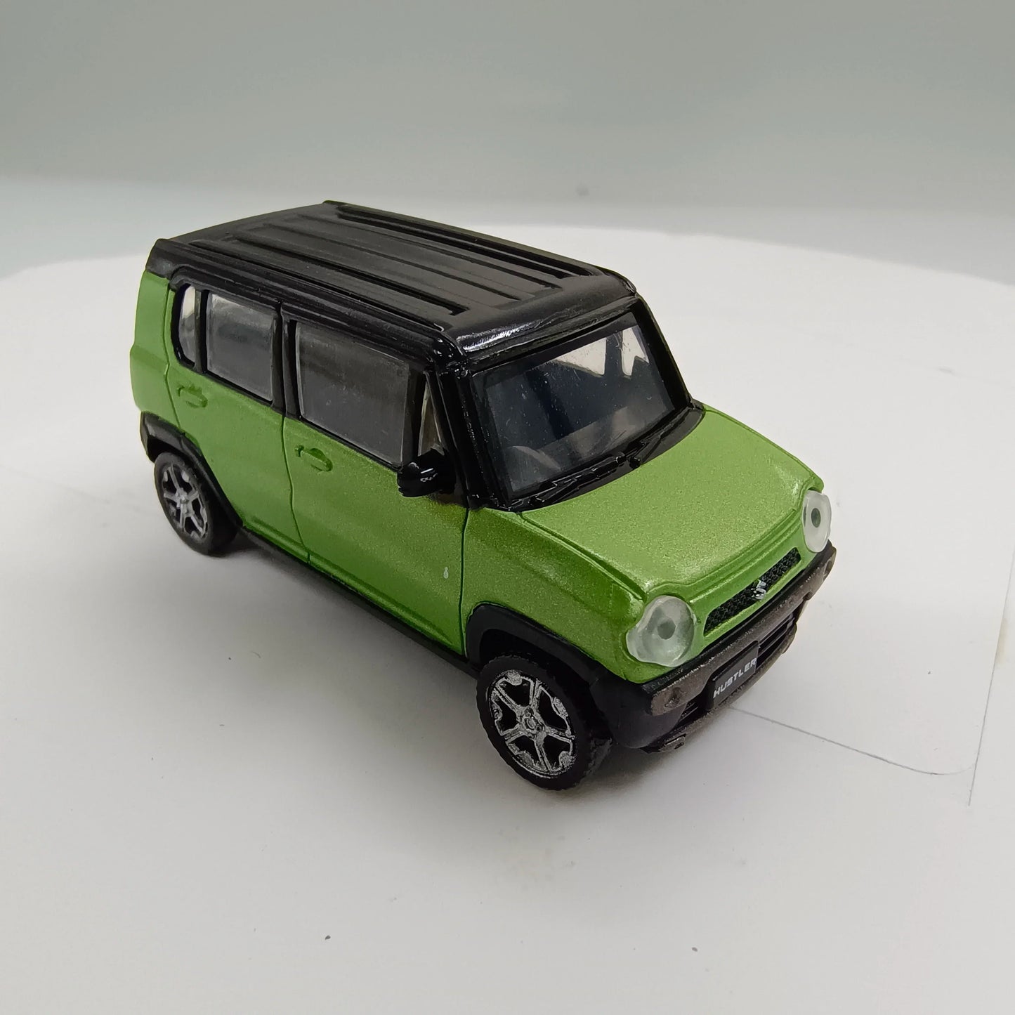 Bulk 1:64 Scale Suzuki HUSTLER Plastic Mini Car Model Classics Adult Souvenir Gift Static Display-No color box
